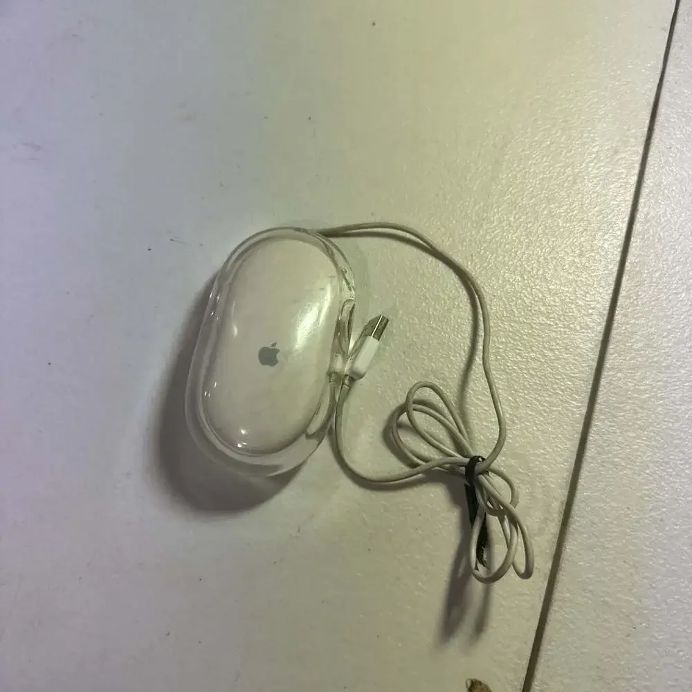Apple Mouse M5769 White and Clear Wired Fast Pointer Pro Optical Mouse ==